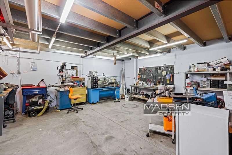 2/3 Achievement Crescent Acacia Ridge QLD 4110 - Image 3