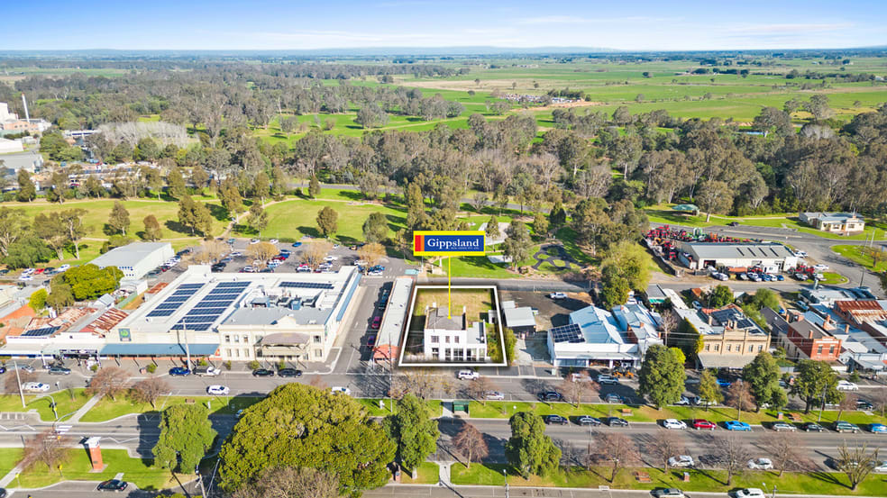Click to view all images 89 Johnson Street Maffra VIC 3860 - Image 3