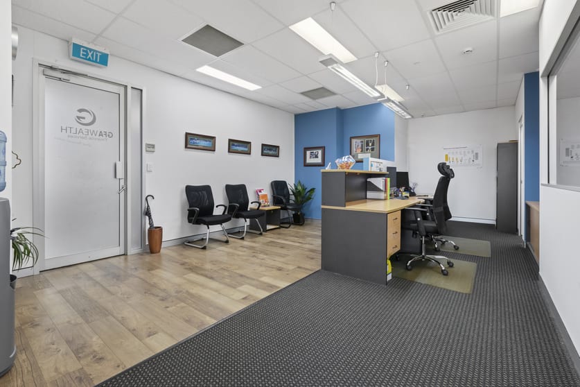 Click to view all images 5/2-4 Rickey Street Capalaba QLD 4157 - Image 3
