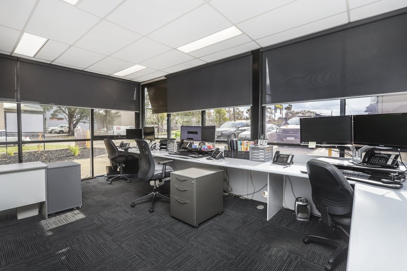 Click to view all images 1/25 McDougall Road Sunbury VIC 3429 - Image 3
