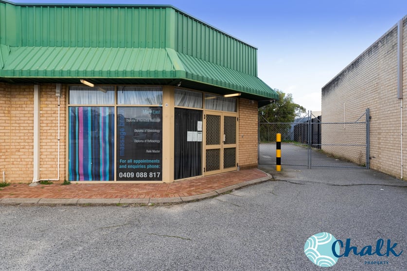 Click to view all images 4/4 Leach Crescent Rockingham WA 6168 - Image 3