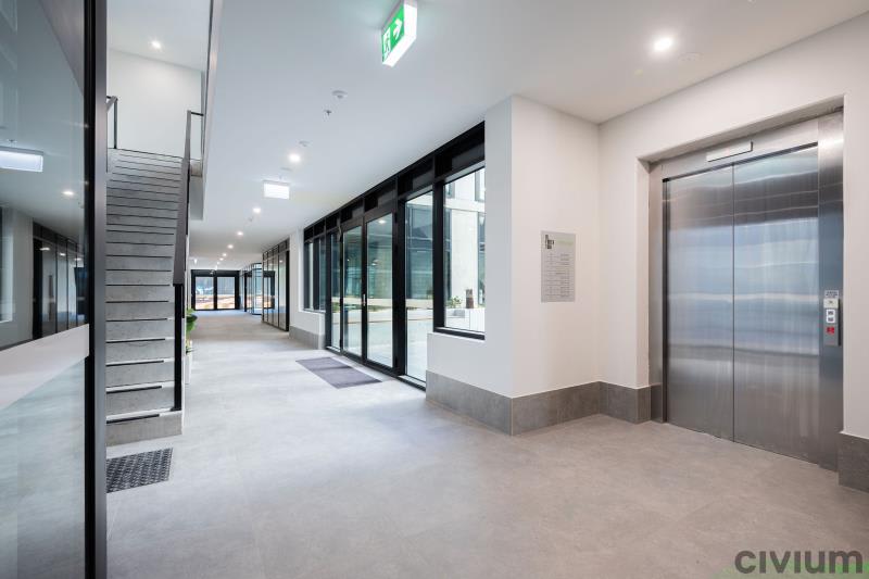 Click to view all images Unit 80/42 Mort Street Braddon ACT 2612 - Image 2