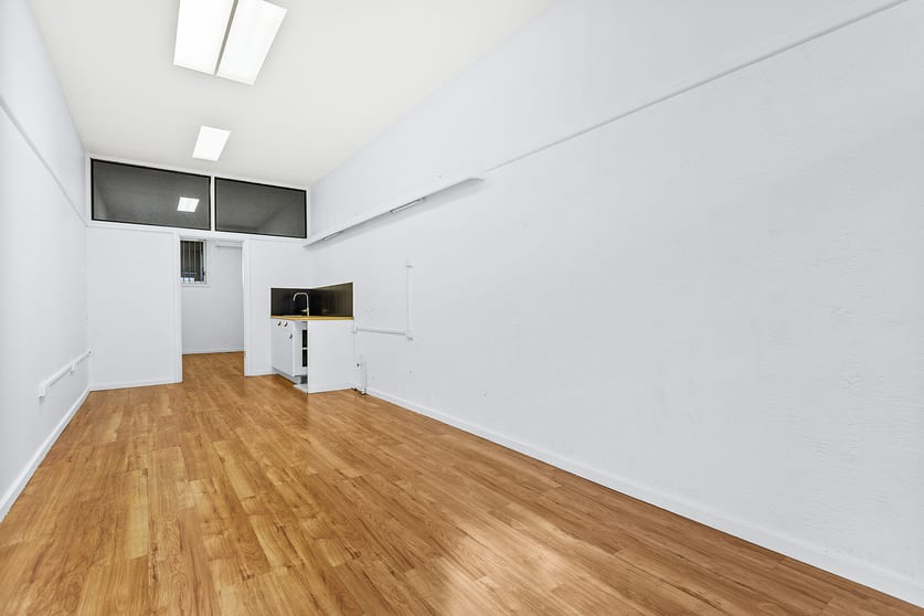 Click to view all images 81-83 Wentworth Street Port Kembla NSW 2505 - Image 2