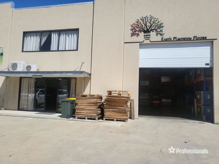 Click to view all images 4/83 Truganina Road Malaga WA 6090 - Image 1