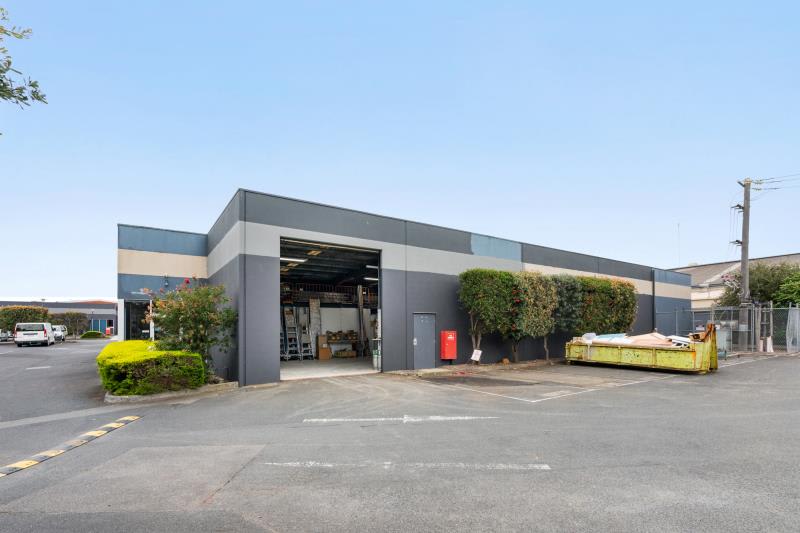 Click to view all images Unit 1/56 Smith Road Springvale VIC 3171 - Image 1