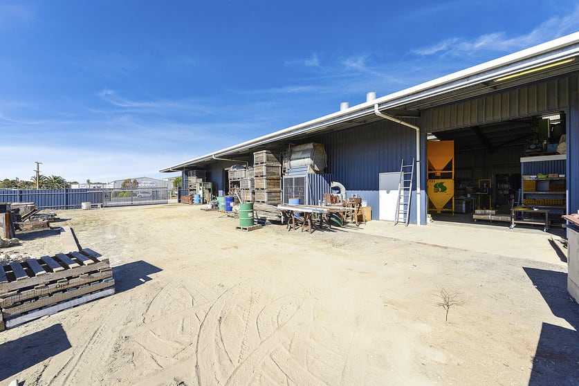 Click to view all images 3 Kiwi Court Lonsdale SA 5160 - Image 3