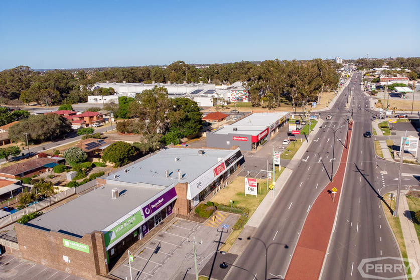 Click to view all images 319 Pinjarra Road Mandurah WA 6210 - Image 3