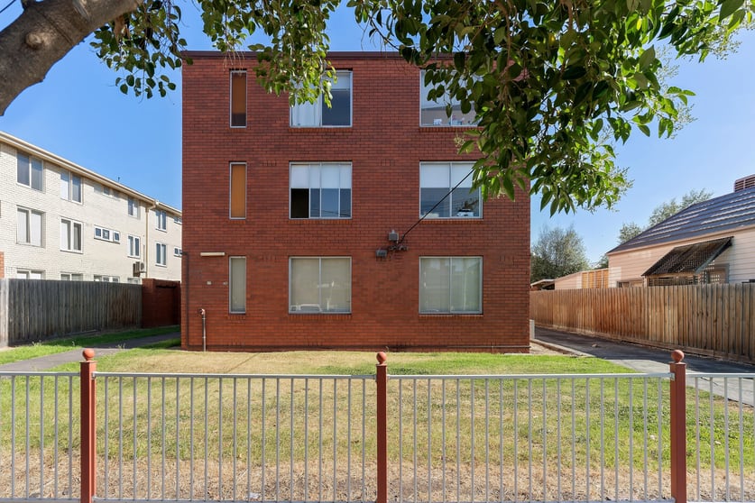 Click to view all images 1-8/17-19 Munro Street Ascot Vale VIC 3032 - Image 2