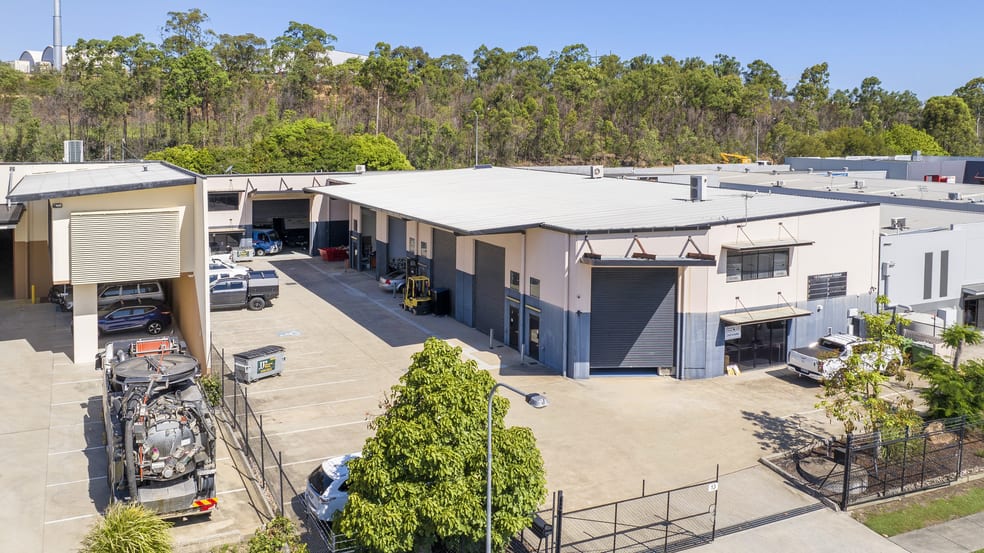 Click to view all images 5/13 Commerce Circuit Yatala QLD 4207 - Image 3