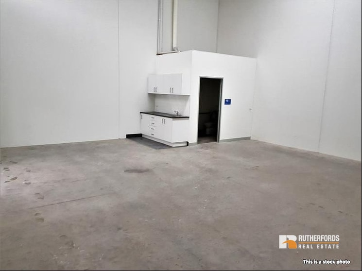 8/21 View Road Epping VIC 3076 - Image 3