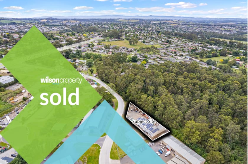 Click to view all images 45 Roberts Court Drouin VIC 3818 - Image 1