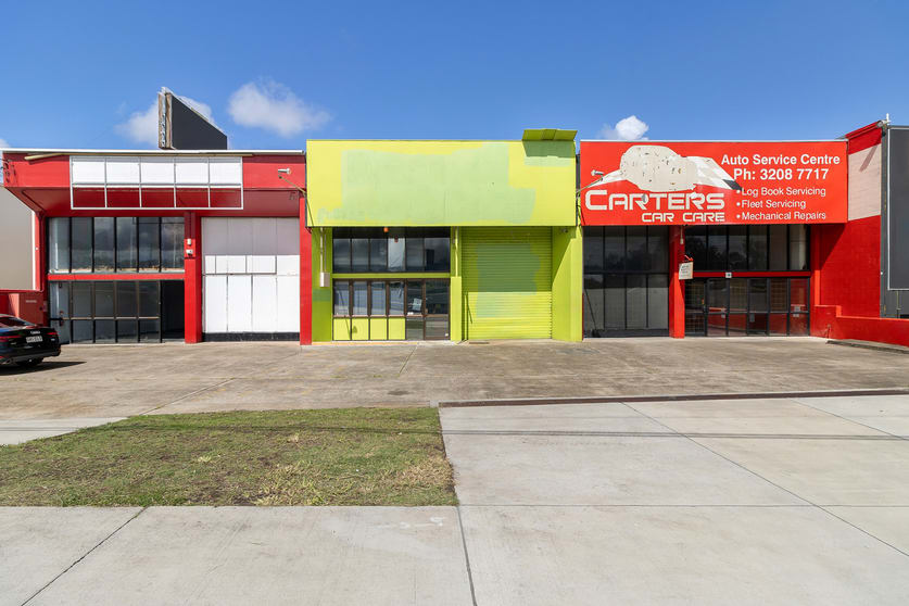 Click to view all images 3405 Pacific Highway Slacks Creek QLD 4127 - Image 2