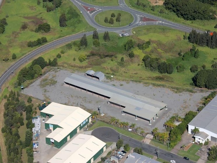 Click to view all images 26 Machinery Road Yandina QLD 4561 - Image 2