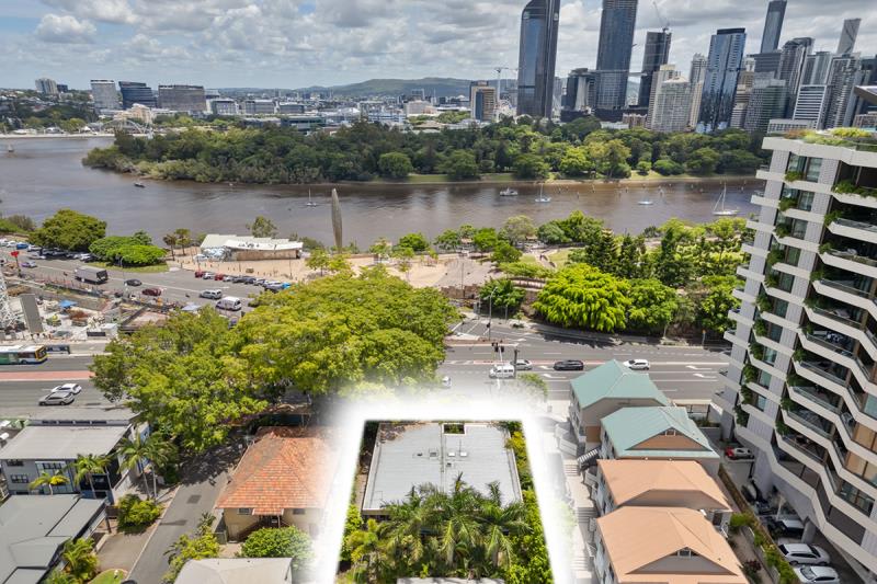 Click to view all images 500 Main Street Kangaroo Point QLD 4169 - Image 2