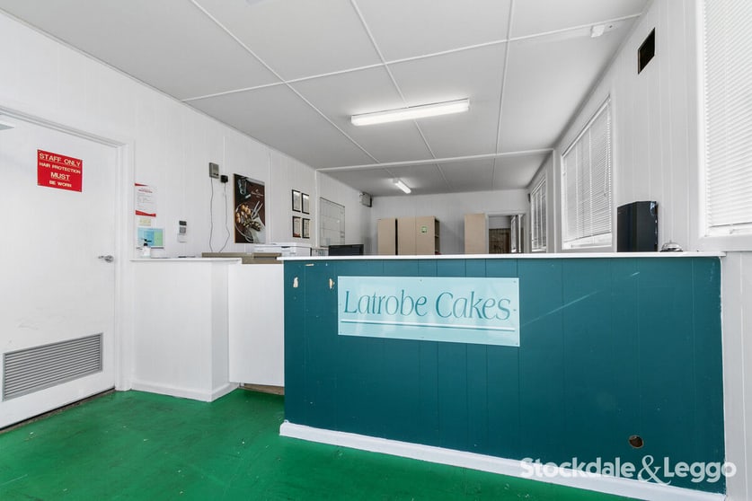 Click to view all images 74-76 Waterloo Road Moe VIC 3825 - Image 3