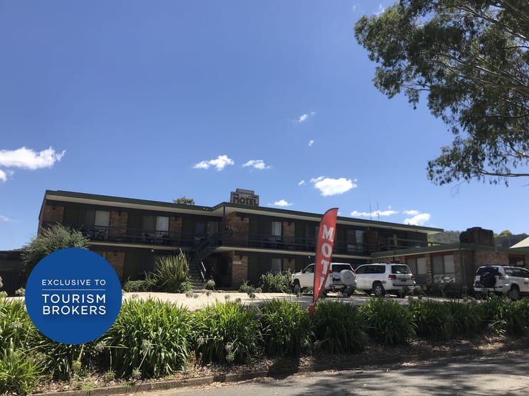 Click to view all images Eildon VIC 3713 - Image 2