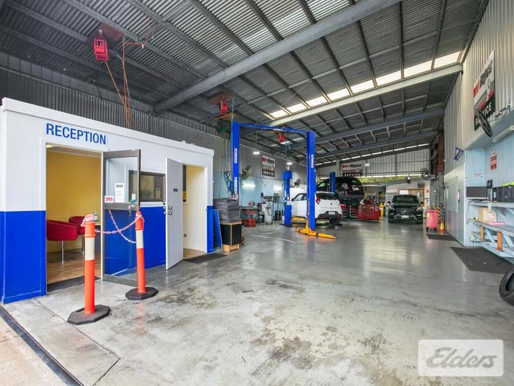 Click to view all images 50 Caswell Street East Brisbane QLD 4169 - Image 2