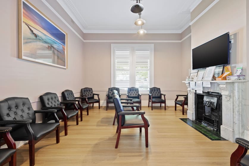 Click to view all images 37 Moseley Street Glenelg SA 5045 - Image 3