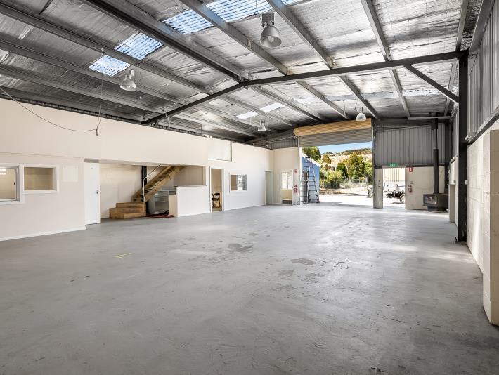 Click to view all images Unit 1, 123 Mornington Road Mornington TAS 7018 - Image 2