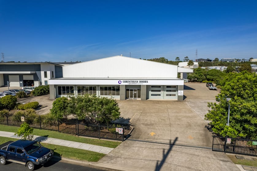 Click to view all images 9 Riverside Drive Mayfield West NSW 2304 - Image 1