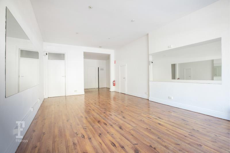 Click to view all images Shop 1/132 Carlisle Street St Kilda VIC 3182 - Image 3