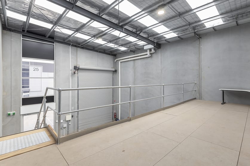 Click to view all images 24/274-282 Thompson Road North Geelong VIC 3215 - Image 3