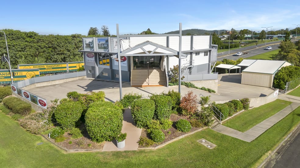 Click to view all images 16 Cross Street Gympie QLD 4570 - Image 3