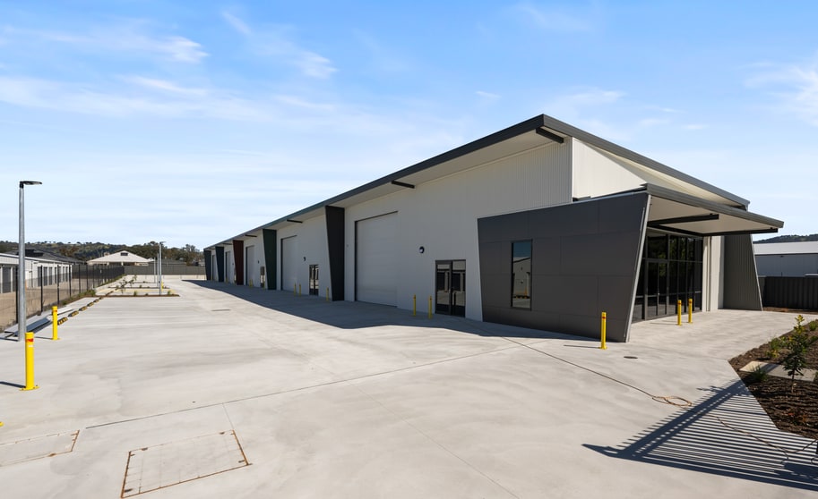 3/203 McKoy Street Wodonga VIC 3690 - Image 2
