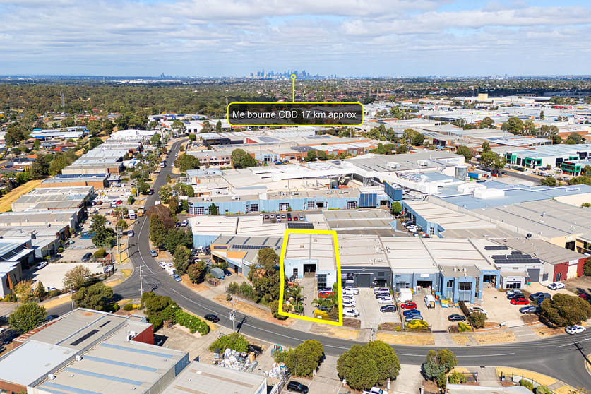 Click to view all images 39 Commercial Drive Thomastown VIC 3074 - Image 3