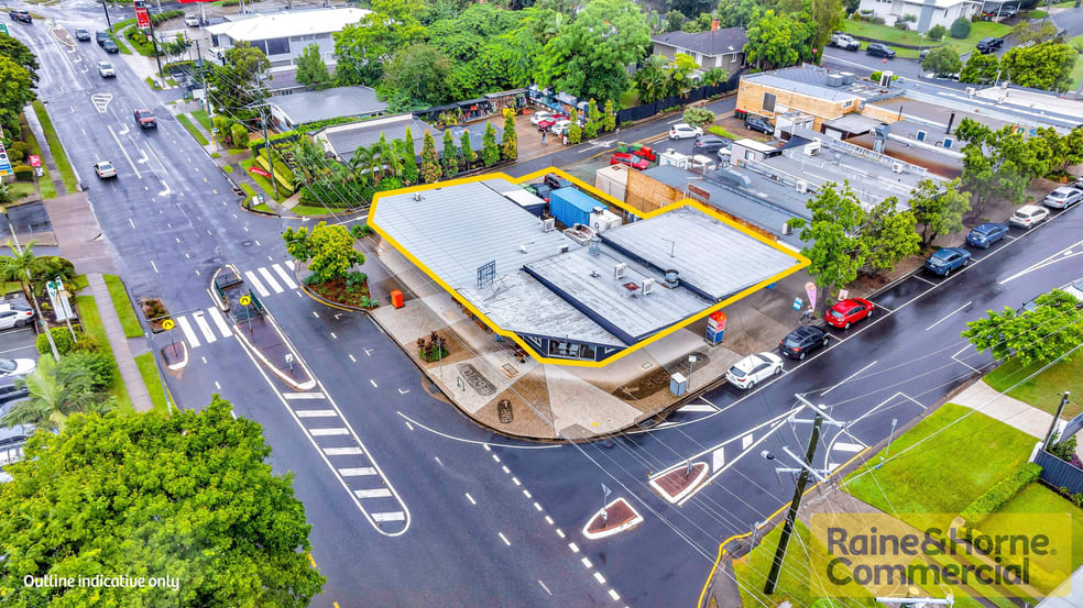 Click to view all images 4 Wongabel Street Kenmore QLD 4069 - Image 3