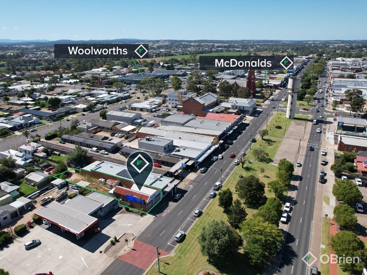 Click to view all images 318-320 Main Street Bairnsdale VIC 3875 - Image 3