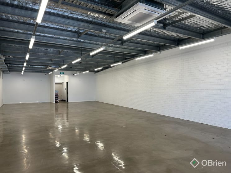 Click to view all images 65A Esplanade Paynesville VIC 3880 - Image 3