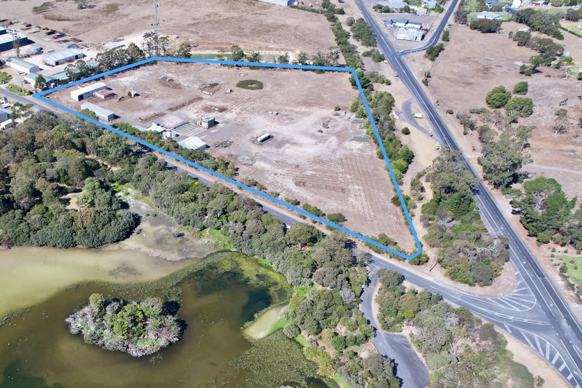Click to view all images 28 SALEYARDS ROAD Millicent SA 5280 - Image 2