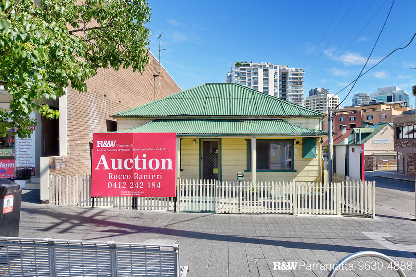 Click to view all images 102 Wigram Street Harris Park NSW 2150 - Image 1