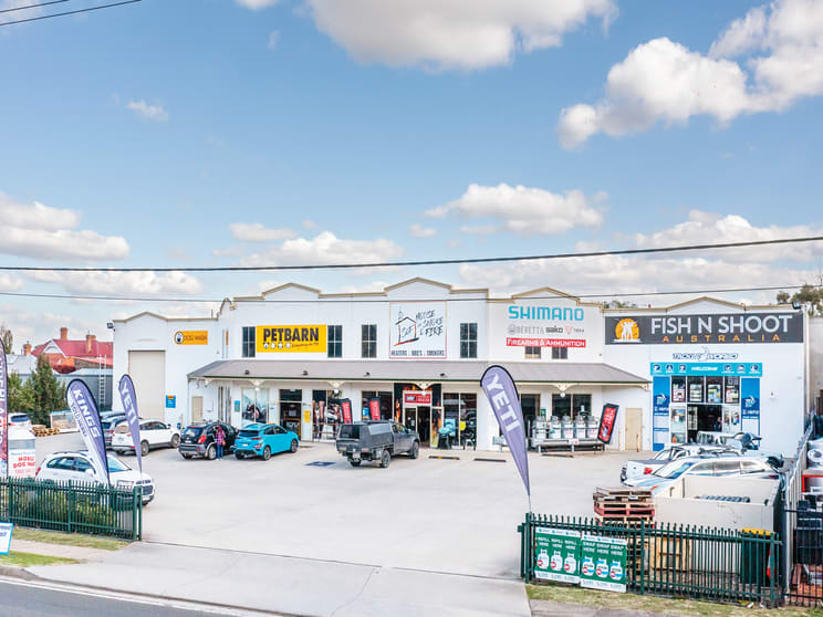 Click to view all images 104 Clinton Street Goulburn NSW 2580 - Image 1