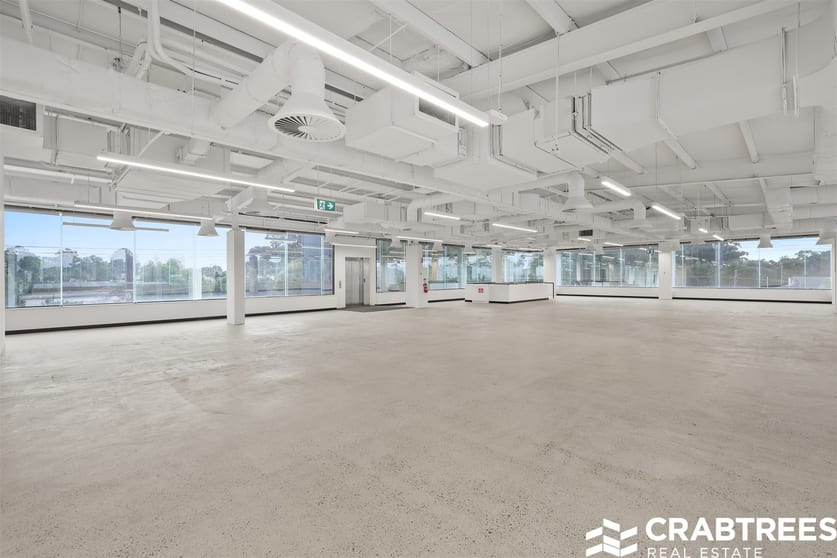 Click to view all images 1064 Centre Road Oakleigh South VIC 3167 - Image 2