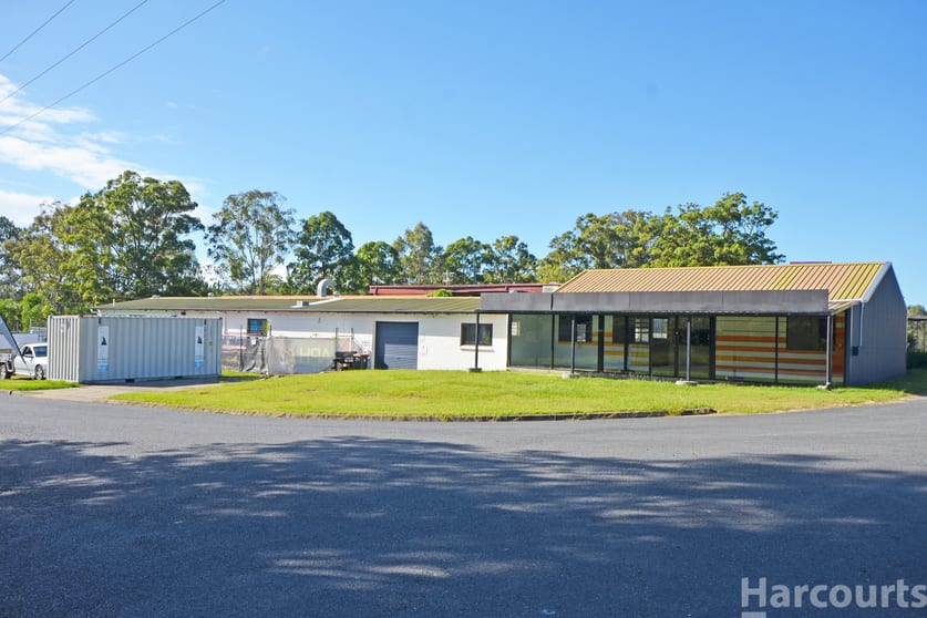 Click to view all images 32 Angus Mcneil Crescent South Kempsey NSW 2440 - Image 3