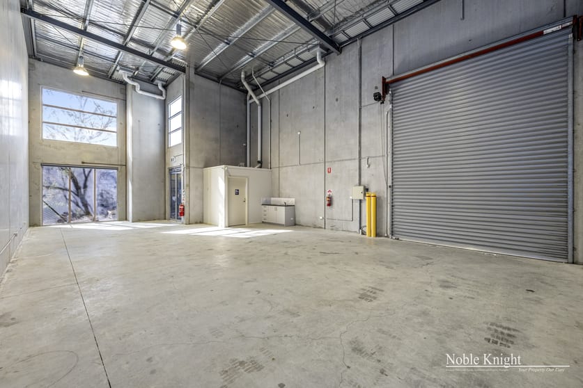 Click to view all images 8/1-3 Mallory Court Bayswater North VIC 3153 - Image 3