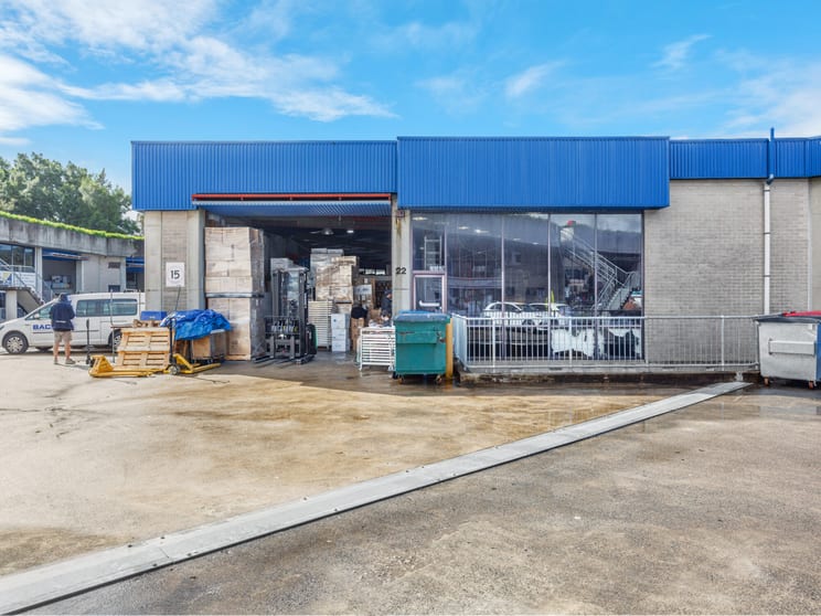22/1-7 Short St Chatswood NSW 2067 - Image 1