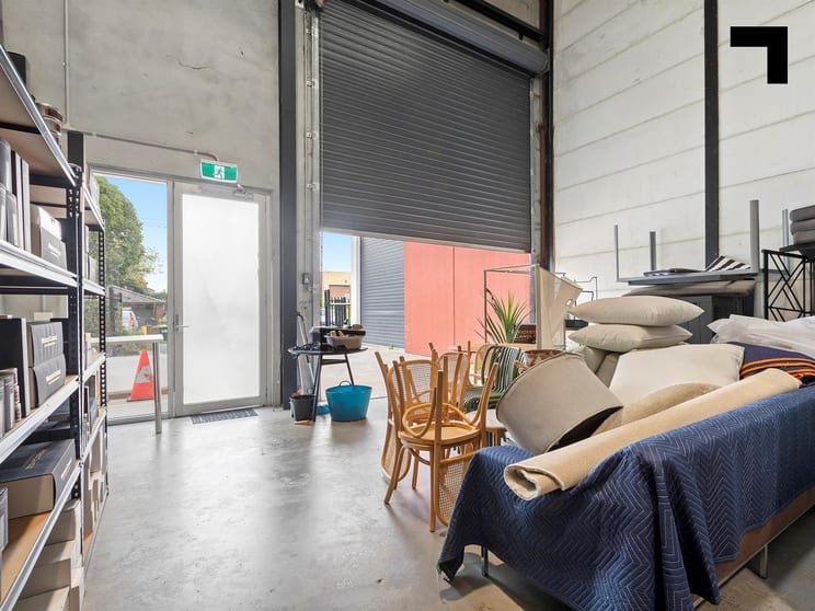 Click to view all images 32/44 Sparks Avenue Fairfield VIC 3078 - Image 2