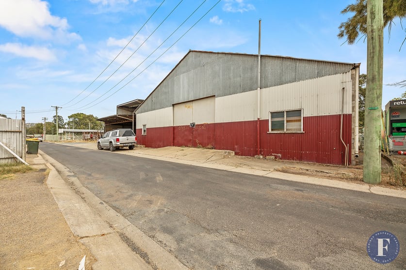 Click to view all images 113 Wallendoon Street Cootamundra NSW 2590 - Image 3