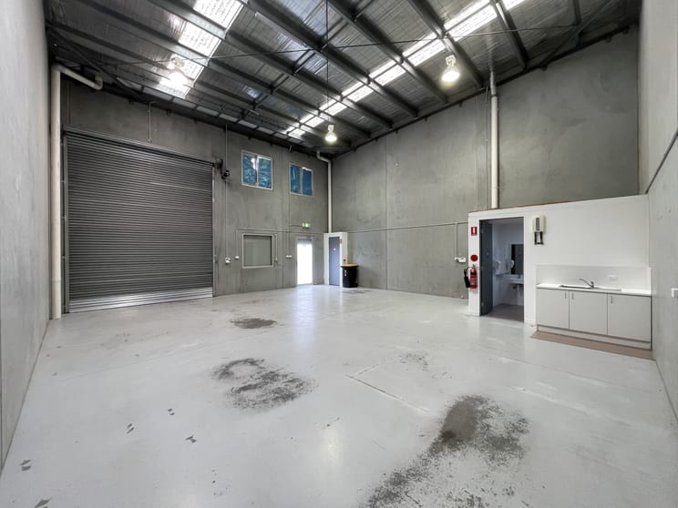 Click to view all images 13/9 Dawson Street Coburg North VIC 3058 - Image 3