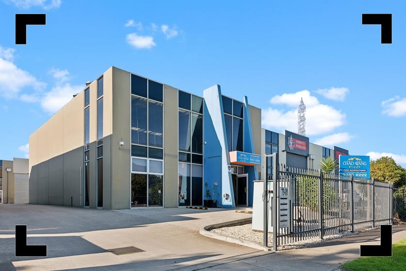 Click to view all images 2/79-81 Rebecca Drive Ravenhall VIC 3023 - Image 1
