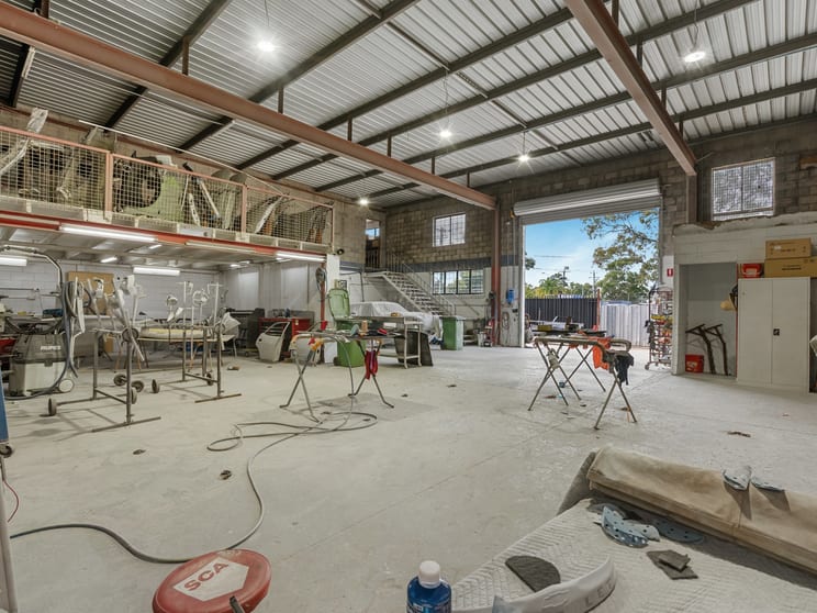Click to view all images 153 Queens Road Kingston QLD 4114 - Image 2