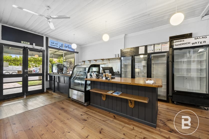 Click to view all images 127 Broadway Dunolly VIC 3472 - Image 2