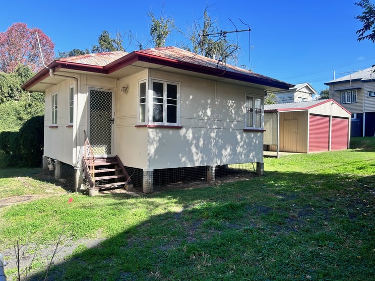 Click to view all images 1 Wilson Lane Ipswich QLD 4305 - Image 2