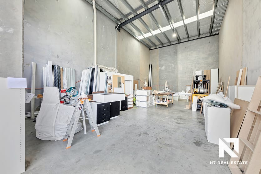 Click to view all images 17/68 Eucumbene Drive Ravenhall VIC 3023 - Image 3