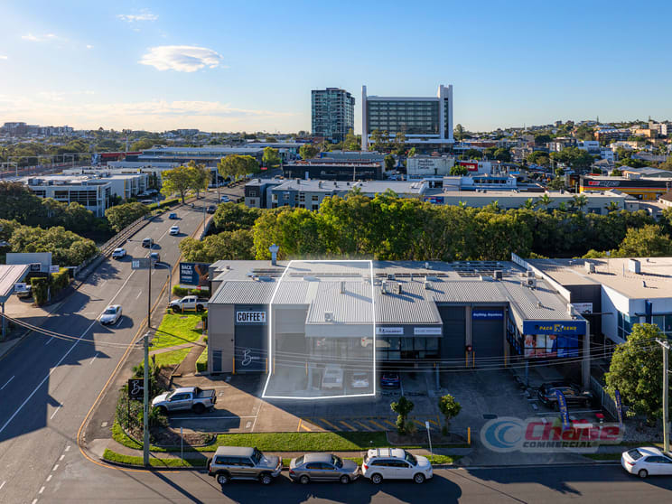 Click to view all images 2/16 Taylor Street Bowen Hills QLD 4006 - Image 1