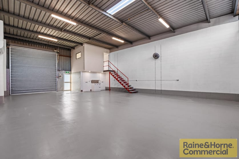 Click to view all images 5/4 Lathe Street Virginia QLD 4014 - Image 3