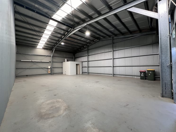 Click to view all images 2/10A Dunn Street Seaford SA 5169 - Image 2